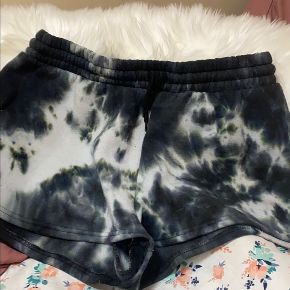 Tie die shorts